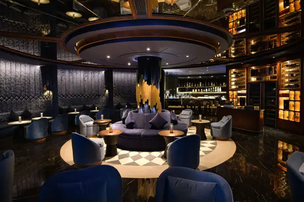 El Parlour at The Edge Bali organiza una degustación de cócteles H Gin