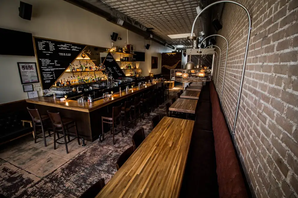 Despite Major Rule Changes, Dallas Bars Are Still in Crisis