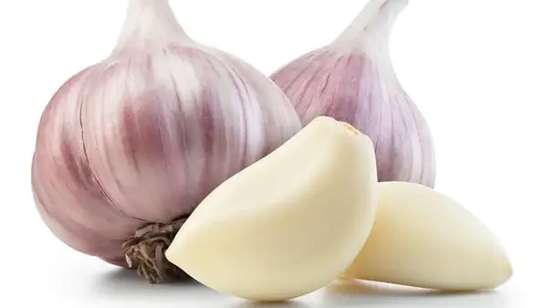 Is There A Difference Between Chopped And Minced Garlic?