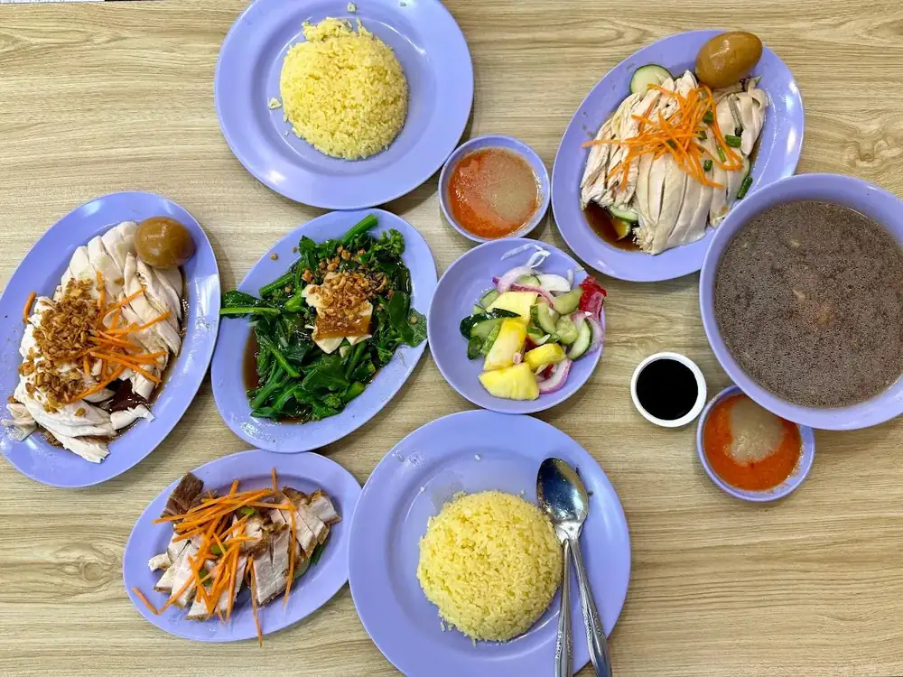 El popular restaurante Katong Mei Wei Chicken Rice abre una sucursal Express en Telok Ayer