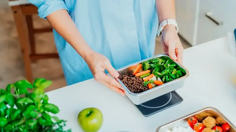 Do You Need Measuring Cups If You Have A Kitchen Scale?