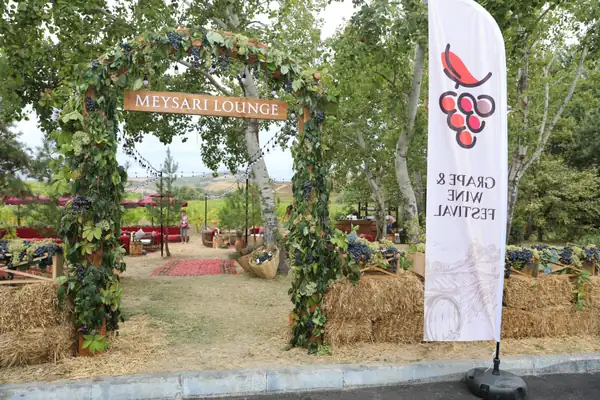 El festival de la uva y el vino ha comenzado en Shamakhi