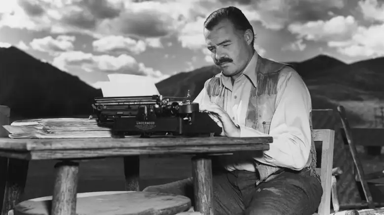 La clásica cena de bistec que Ernest Hemingway disfrutó como su última comida