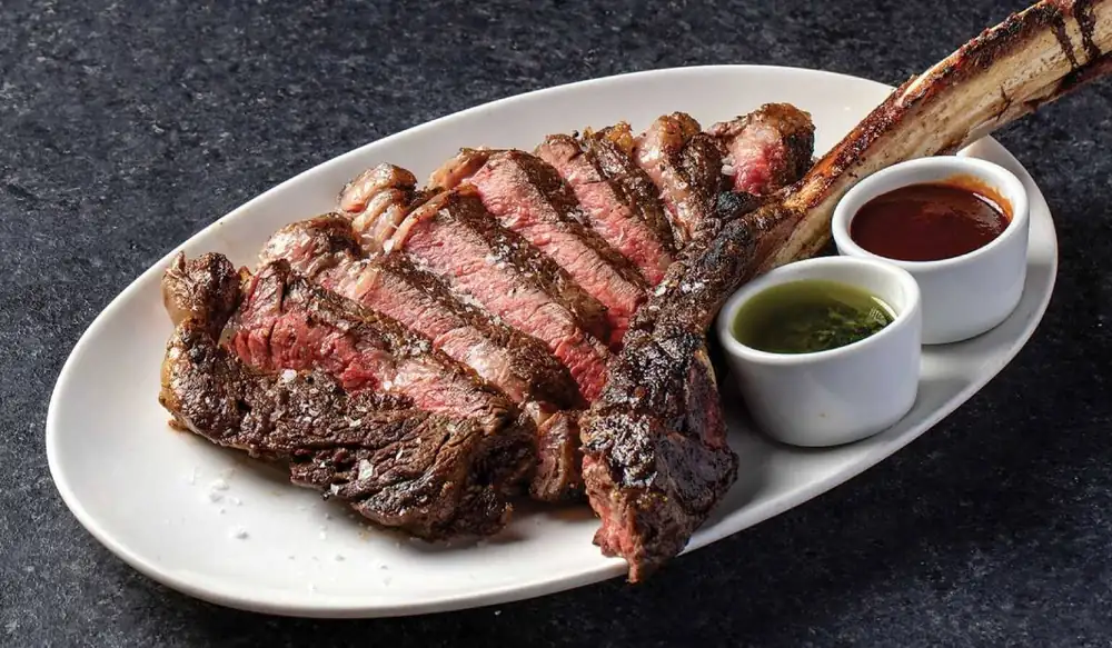 Cómo luce el restaurante de carnes moderno en la era gastronómica pospandémica