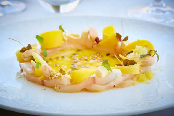 Fauna's experimental tasting menu finds a temporary home at Ellie's