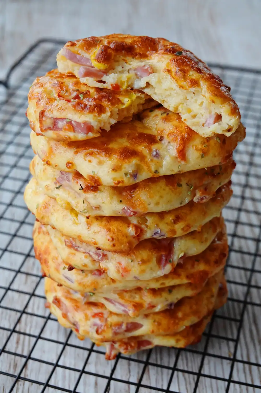 Cottage cheese pizza buns