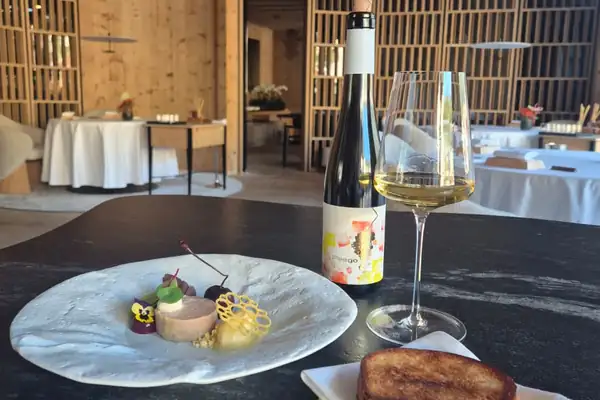 This is how PEEGO was born, a sweet wine used to create the foie gras dish.