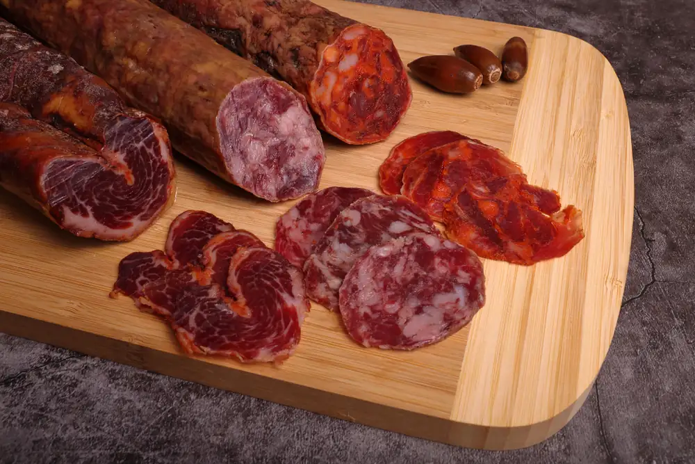 Kulen: la especialidad croata de carne ahumada