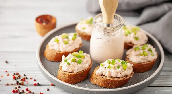 Mousse de salmón rosado ahumado