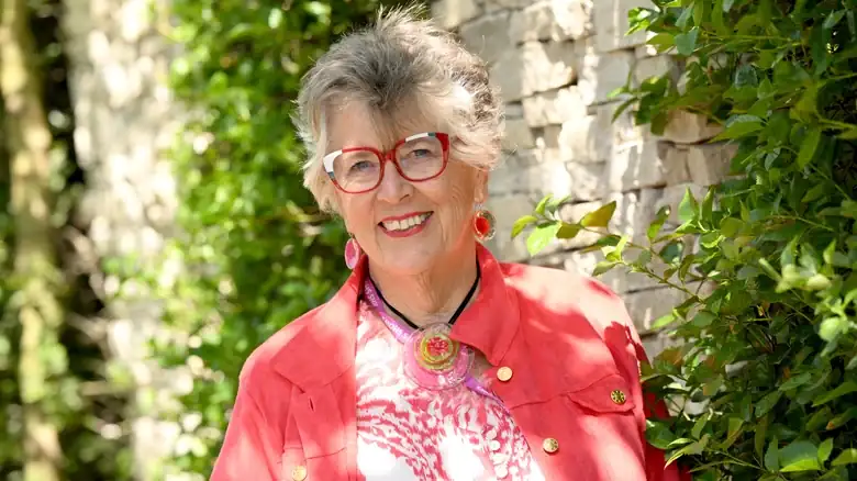 How Prue Leith Slices Soft Cheese Is Absolutely Genius