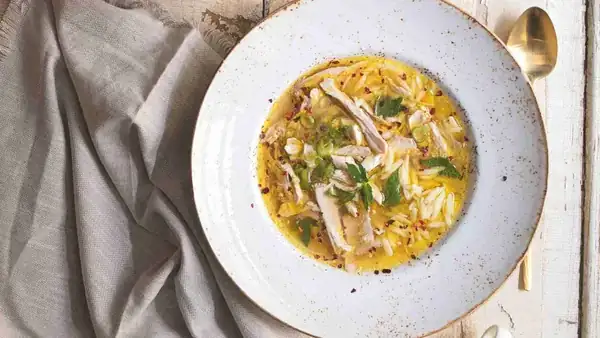 Chicken broth with ginger