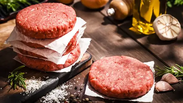 Why You Should Avoid Making Perfectly Shaped, Identical Burgers