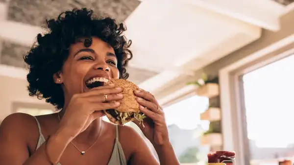 Your Takeout Containers Can Help You Build A Better Burger