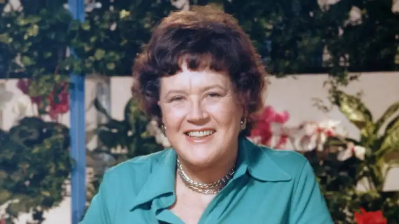 El sencillo truco de Julia Child para conseguir los mejores huevos duros