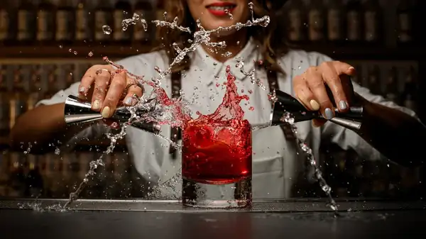 Your Foolproof Guide To Measuring A Cocktail In Parts