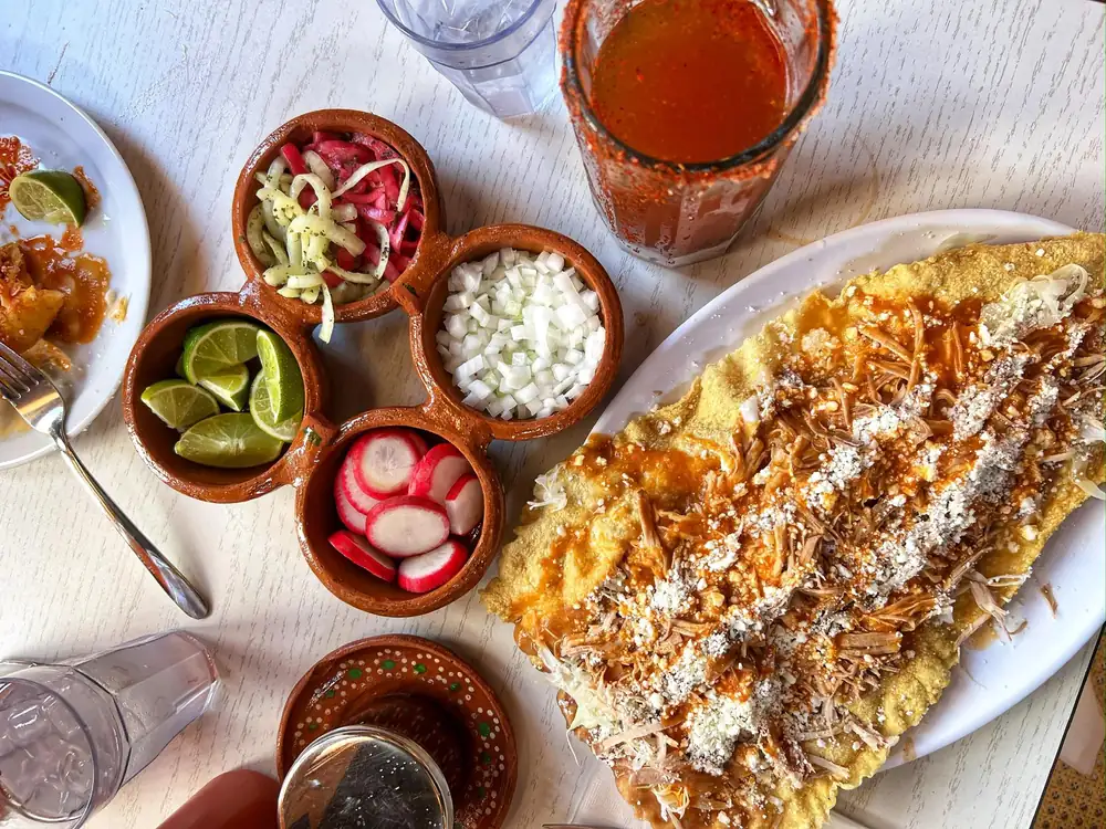 Cenaduria Elvira es una celebración de la cocina de Jalisco
