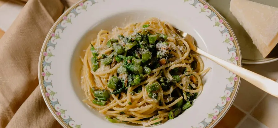 Spring green spaghetti