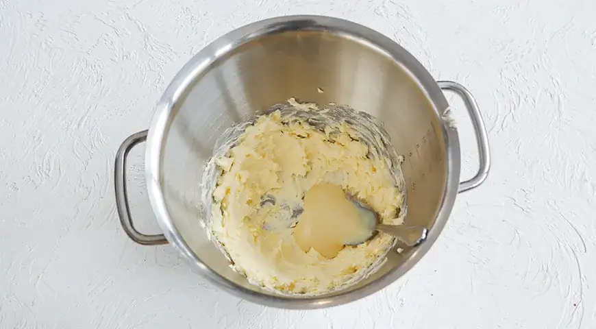 Homemade Raffaello Candies