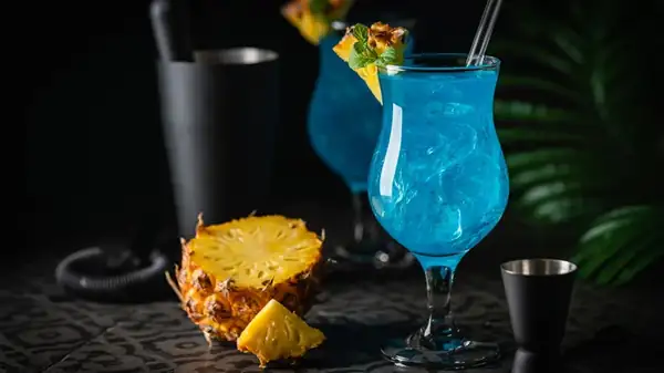 What Makes The Blue Hawaii Different From Other Drinks With A Similar Name?