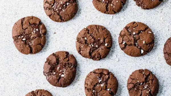 Chocolate cookies with olive oil