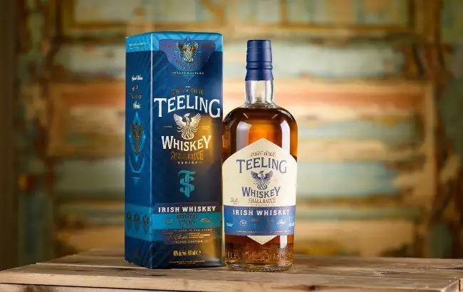 Teeling Small Batch recibe un acabado en barrica de ron Santa Teresa