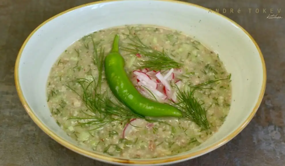 Tarator (Bulgarian Cucumber Soup)