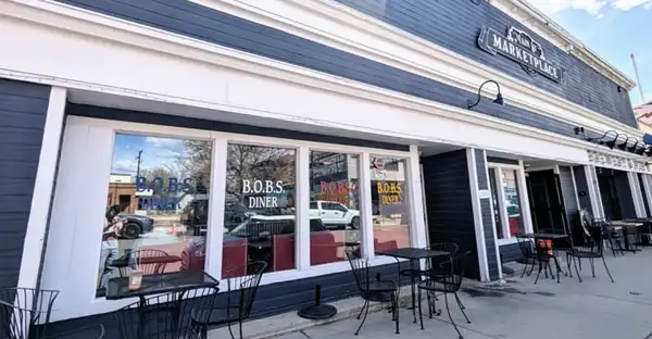 Este pequeño pueblo de Colorado tiene un restaurante en la calle principal al que los lugareños regresan semanalmente para desayunar chile verde