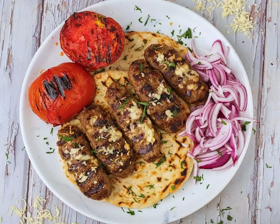 Kebabs rellenos de queso (Kaserli Kebab)