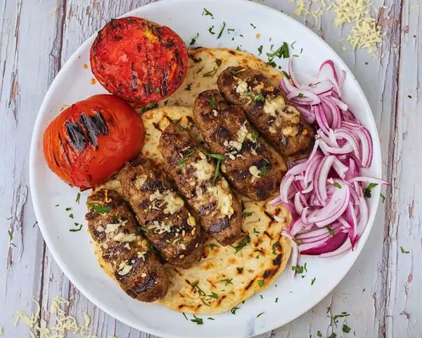 Kebabs rellenos de queso (Kaserli Kebab)