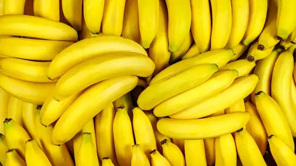 Should You Store Bananas In The Fridge Or At Room Temperature?