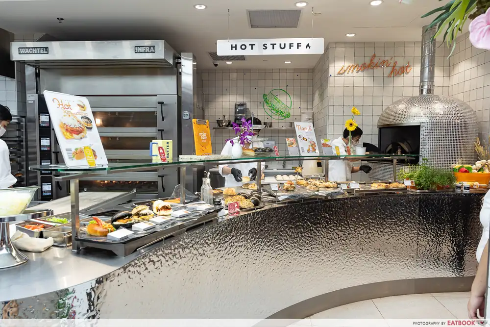 BreadTalk Opens Their Most Atas Store At Vivo With Over 50 Outlet-Exclusive Bakes