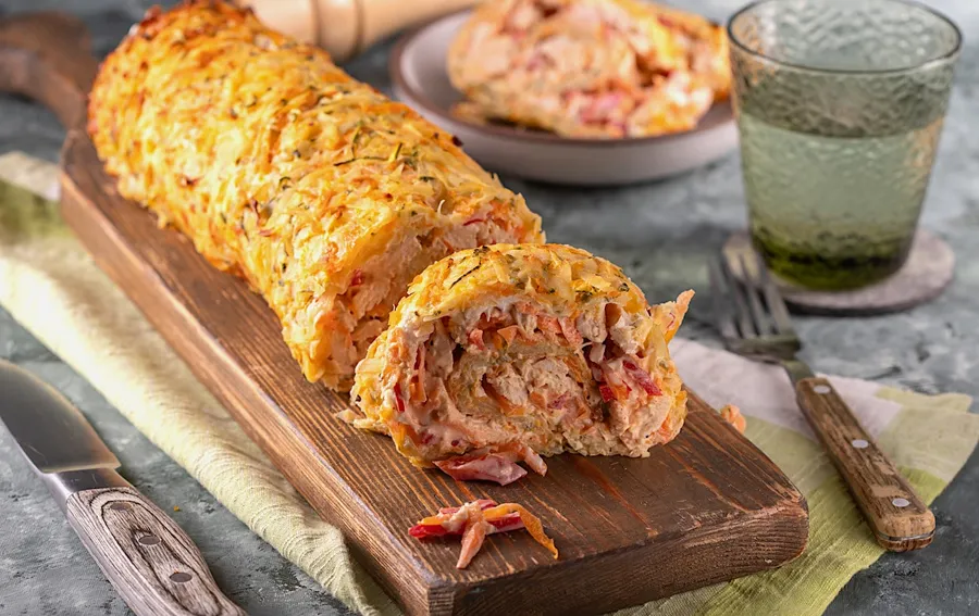 Cheesy Vegetable Roll Stuffed with Chicken