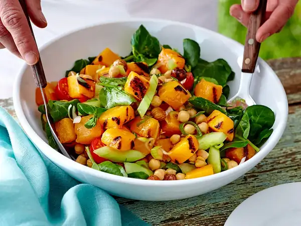 Butternut roasted salad: Warm, crunchy, completely vegan