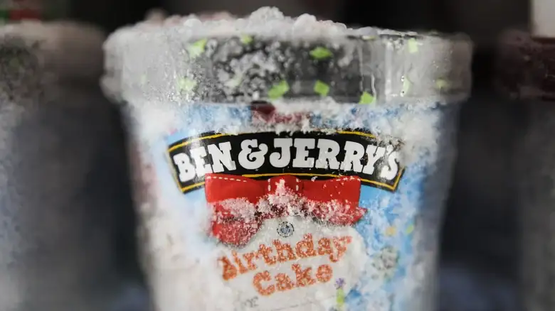 Save Ice Cream From Freezer Burn With No Extra Tools