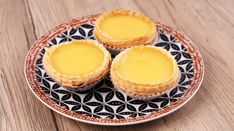 The Difference Between Portuguese And Hong Kong Egg Tarts