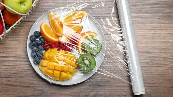 12 Clever Ways To Use Plastic Wrap