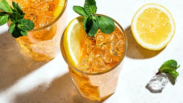 Give your iced tea a super-hydrating tropical twist with this water alternative.