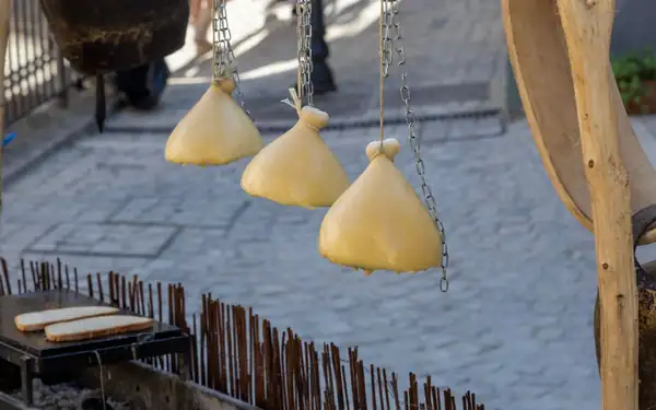 Caciocavallo impiccato, a fever that's inflaming the grills of Southern Italy