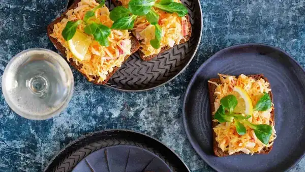 Fake lobster spread