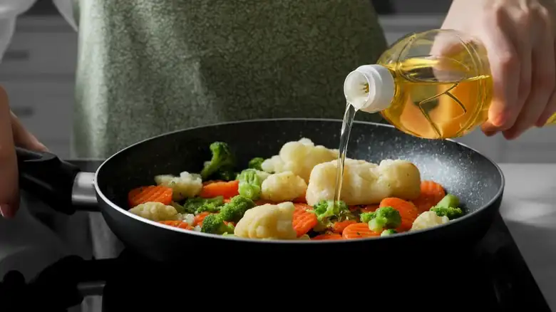 What Is The Best Substitute For Vegetable Oil?