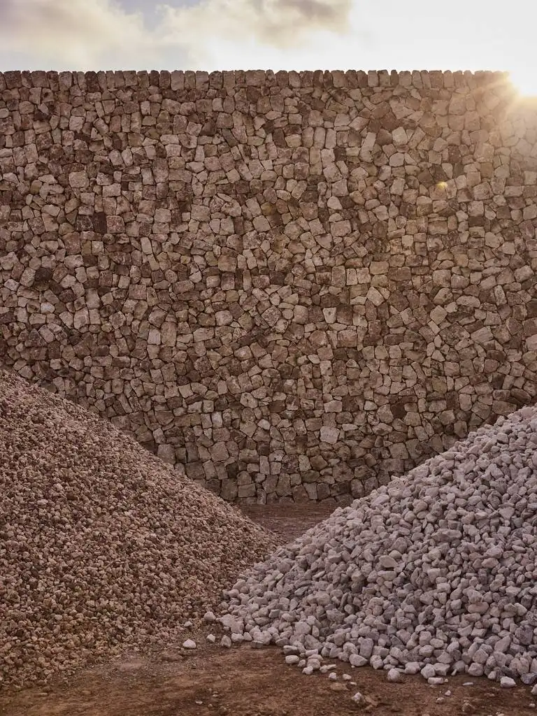 Al Parico completes its new winery with the first winemaking on the estate itself