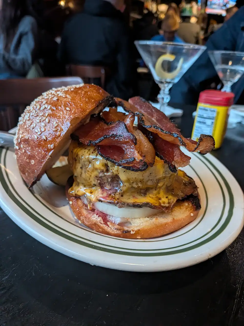 What to order at Eebee's Corner, Shaw's bar with burgers and cocktails