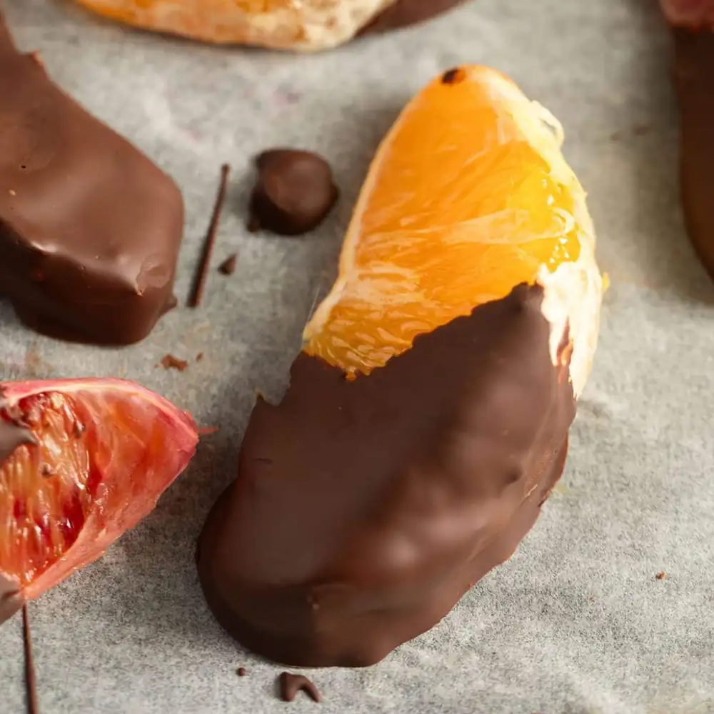 Chocolate-Dipped Oranges