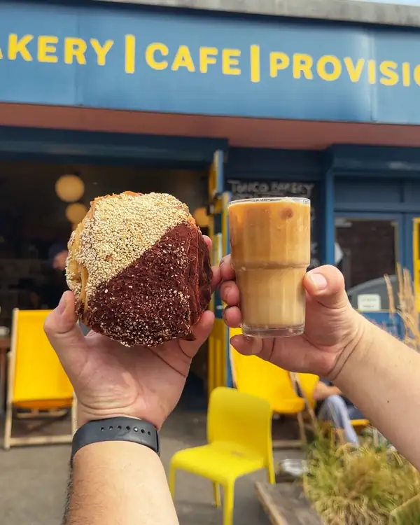 La joya de Sheffield que es panadería, cafetería y frutería, todo en uno