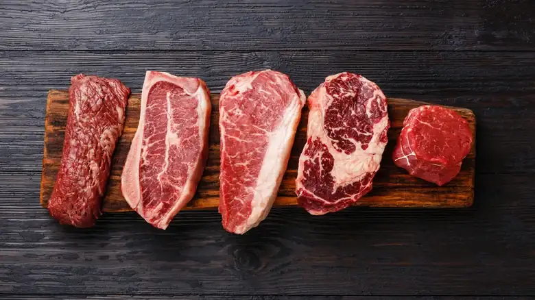 The Ideal Type Of Cheese To Pair With Steak