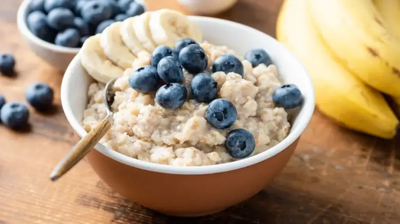 Why You Should Think Twice About Heating Oatmeal In The Microwave