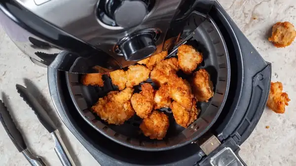 The Chef-Approved Air-Fryer Chicken Dish With A Unique Crust