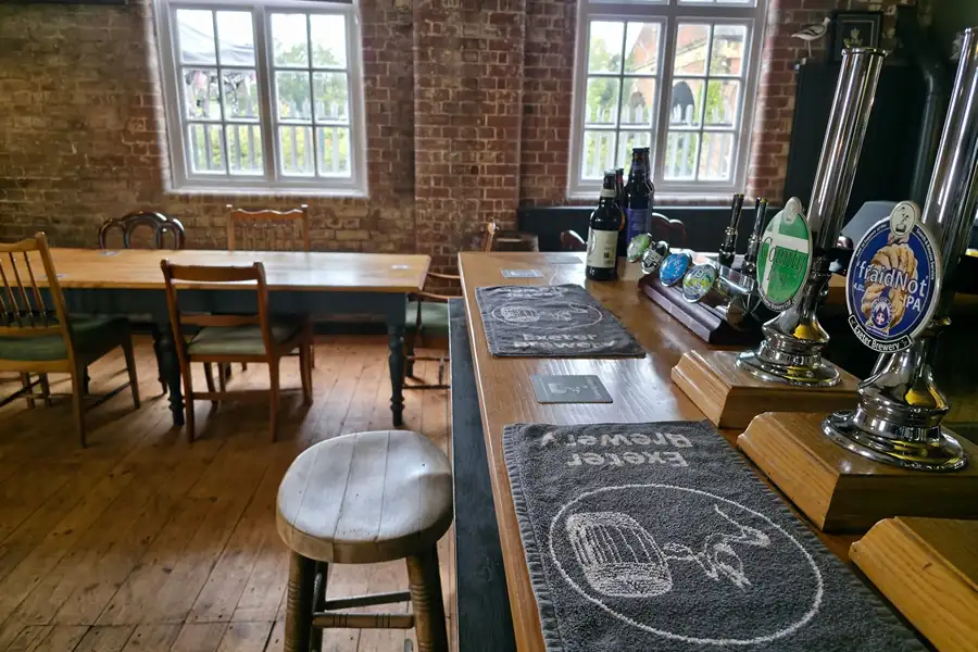 Cervecería Exeter: bebe la cerveza, prueba los pasteles