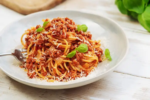 Meatless Farm Enters Wider Bidfood Network with School Sausage Launch at Its Core