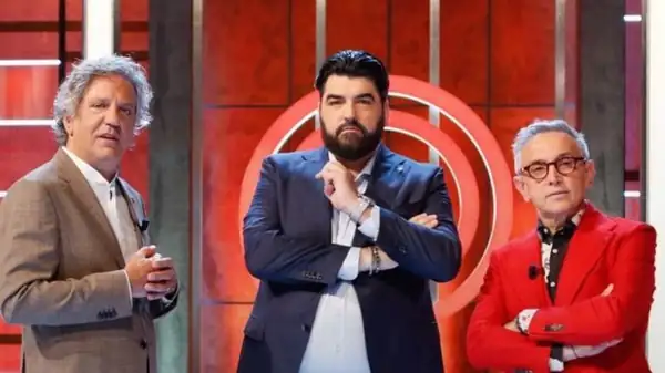 Masterchef 11, episode two: between traditions and blunders (and welcome guests: Sarah Cicolini of SantoPalato and Diego Rossi of Trippa)